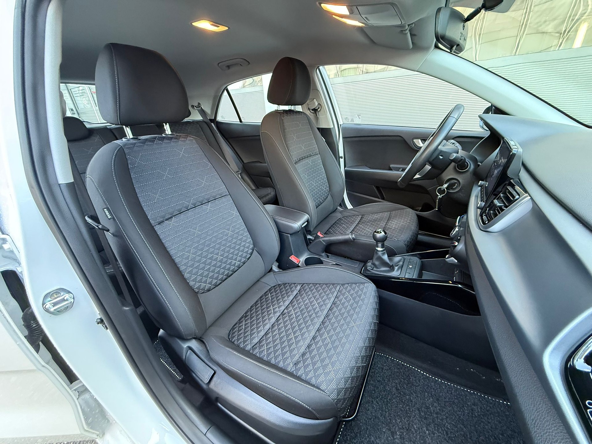 KIA Rio 1.2 CVVT Rio-image-10