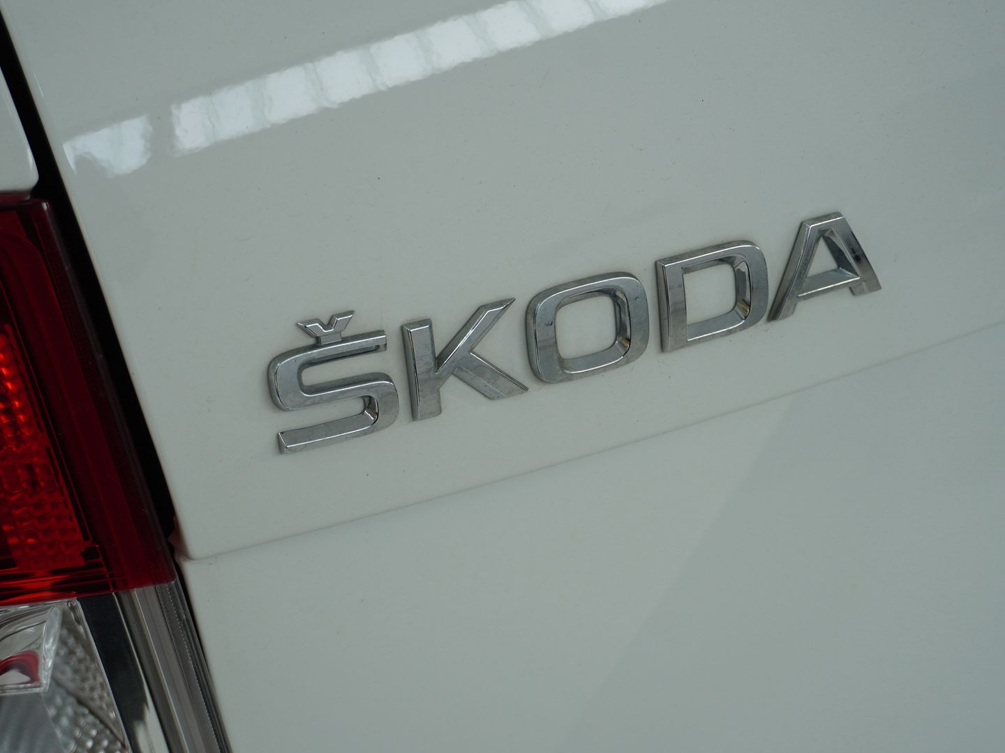 SKODA Octavia Combi 1.2 TSI Active-image-9