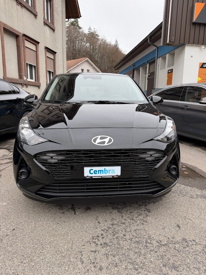 HYUNDAI i10 1.2 Amplia Aut.-image-13