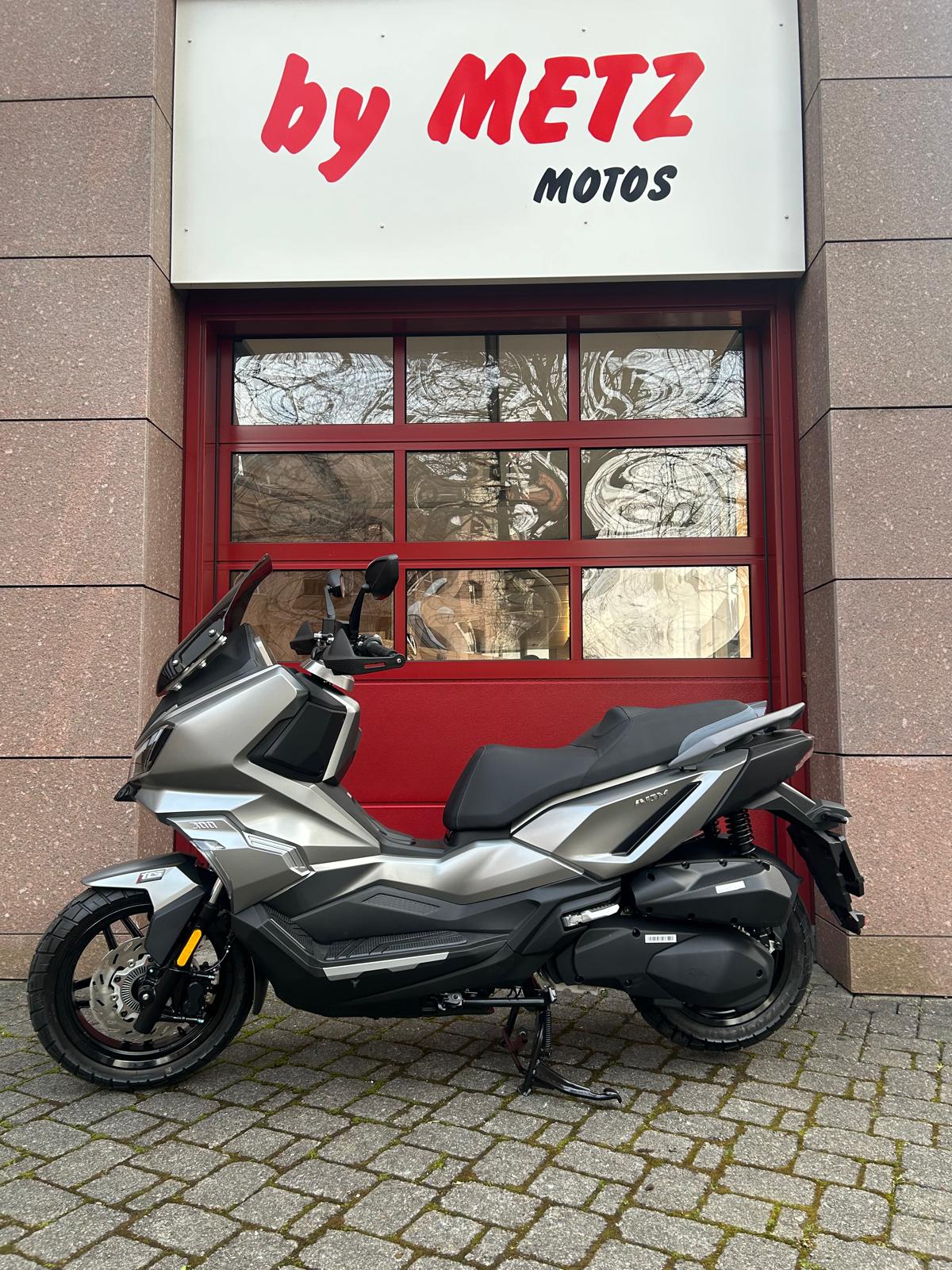SYM ADX 300