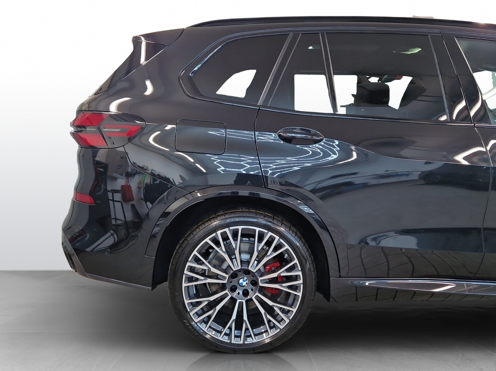 BMW X5 xDrive 48V M60i M Sport Pro Steptronic-image-21