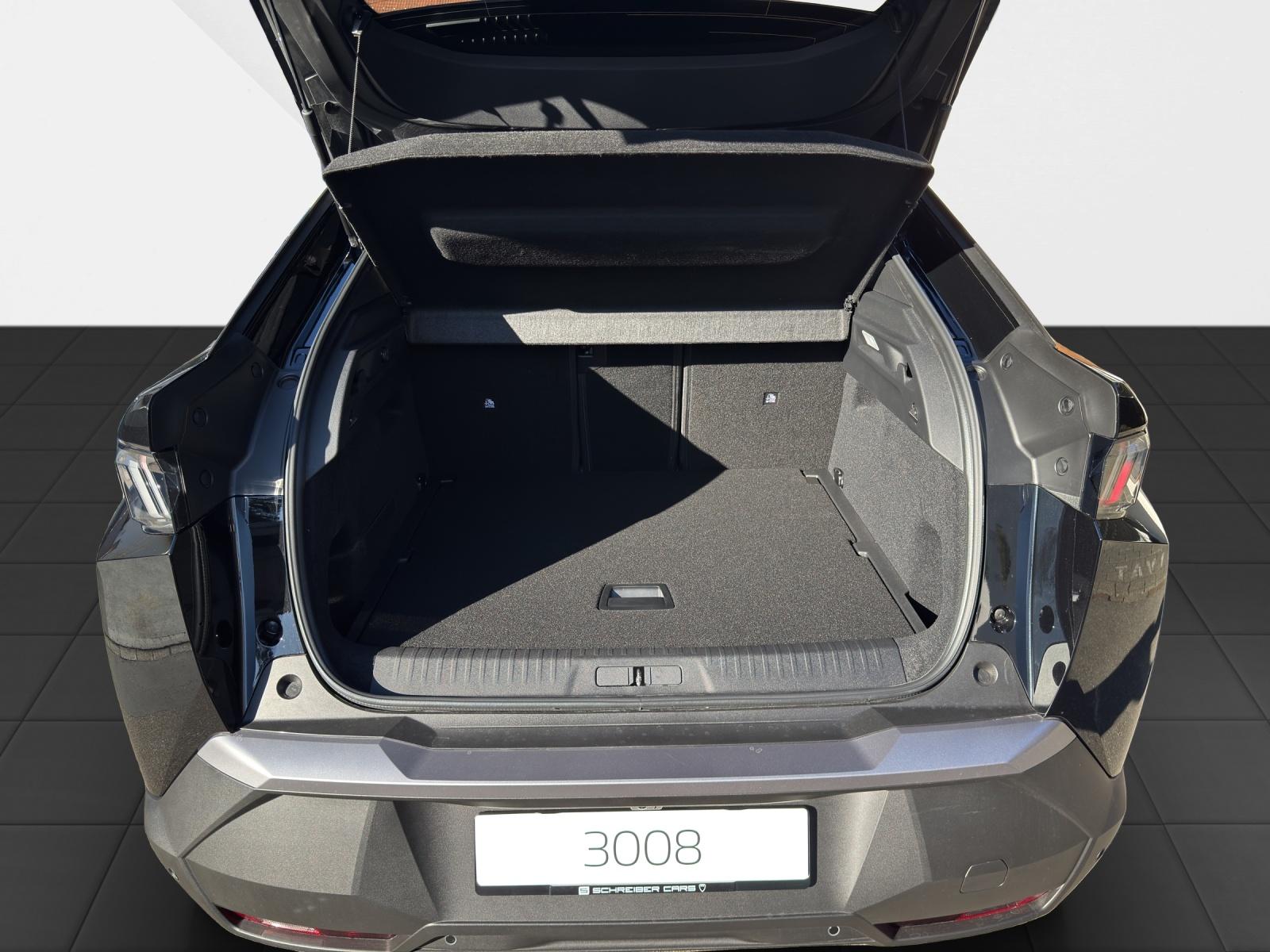 PEUGEOT 3008 1.2 Hybrid Allure Premium-image-14