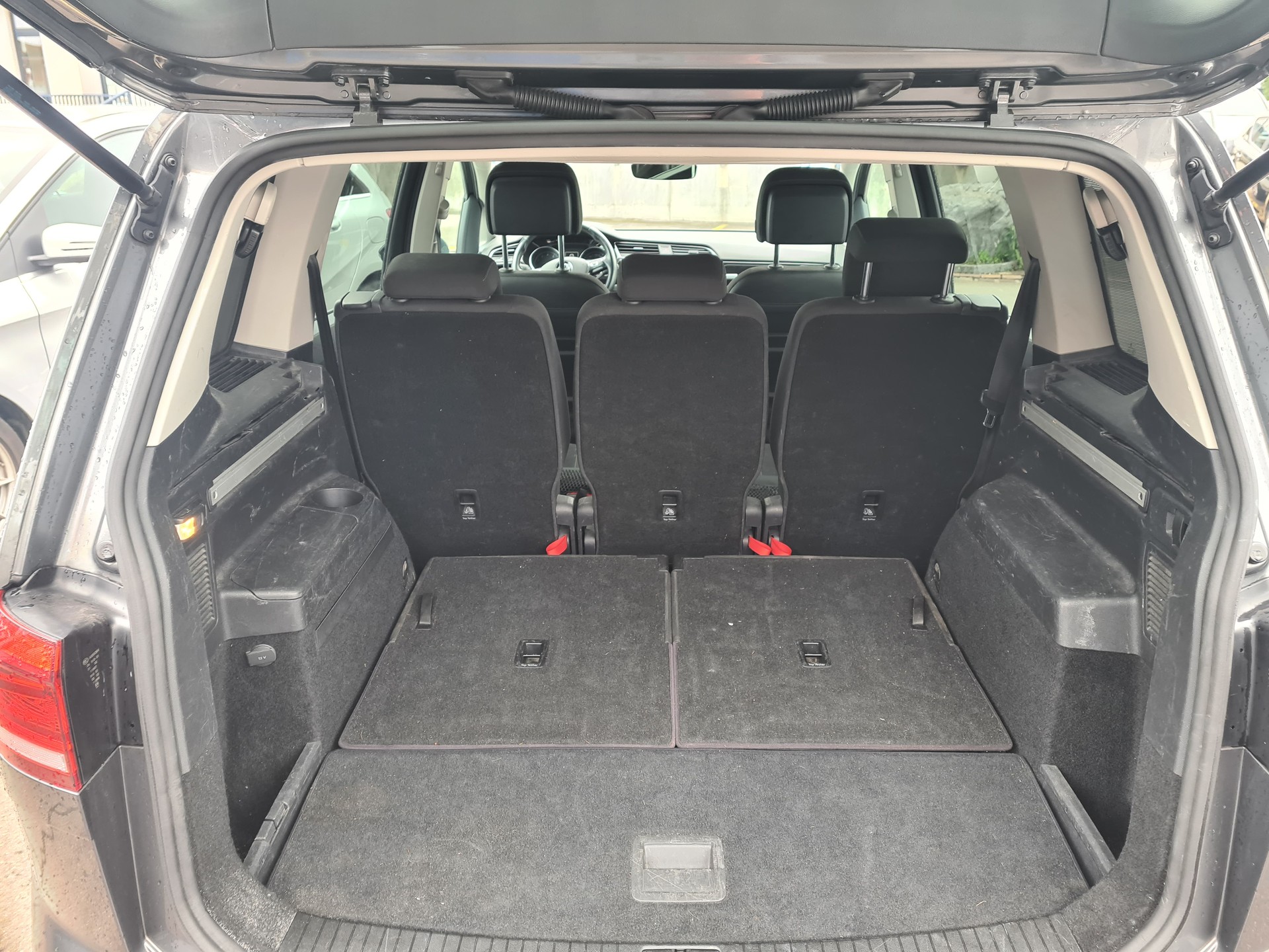 VW Touran 1.4 TSI BlueMotion Technology Comfortline DSG-image-9