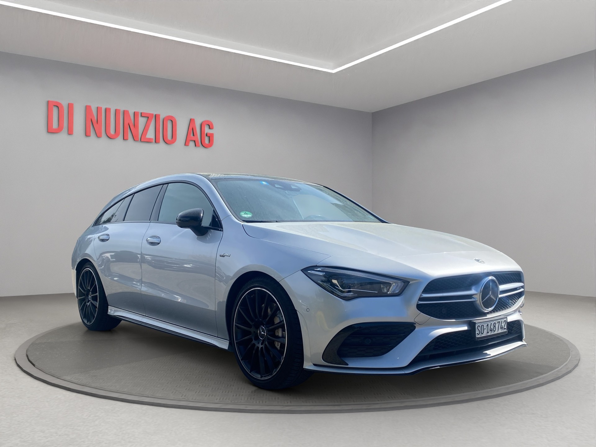 MERCEDES-BENZ CLA Shooting Brake 35 AMG 4Matic 7G-DCT-image-1