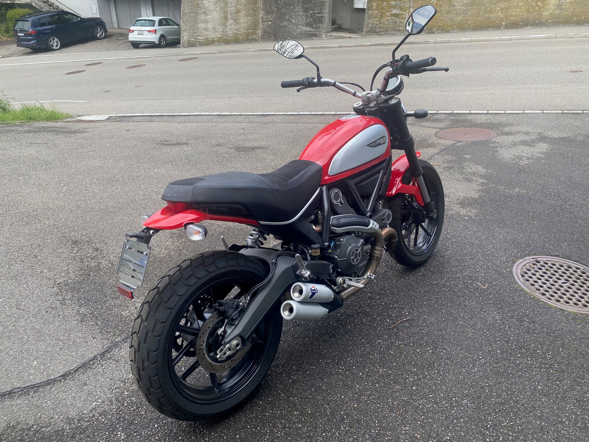DUCATI Scrambler Icon ABS-image-1