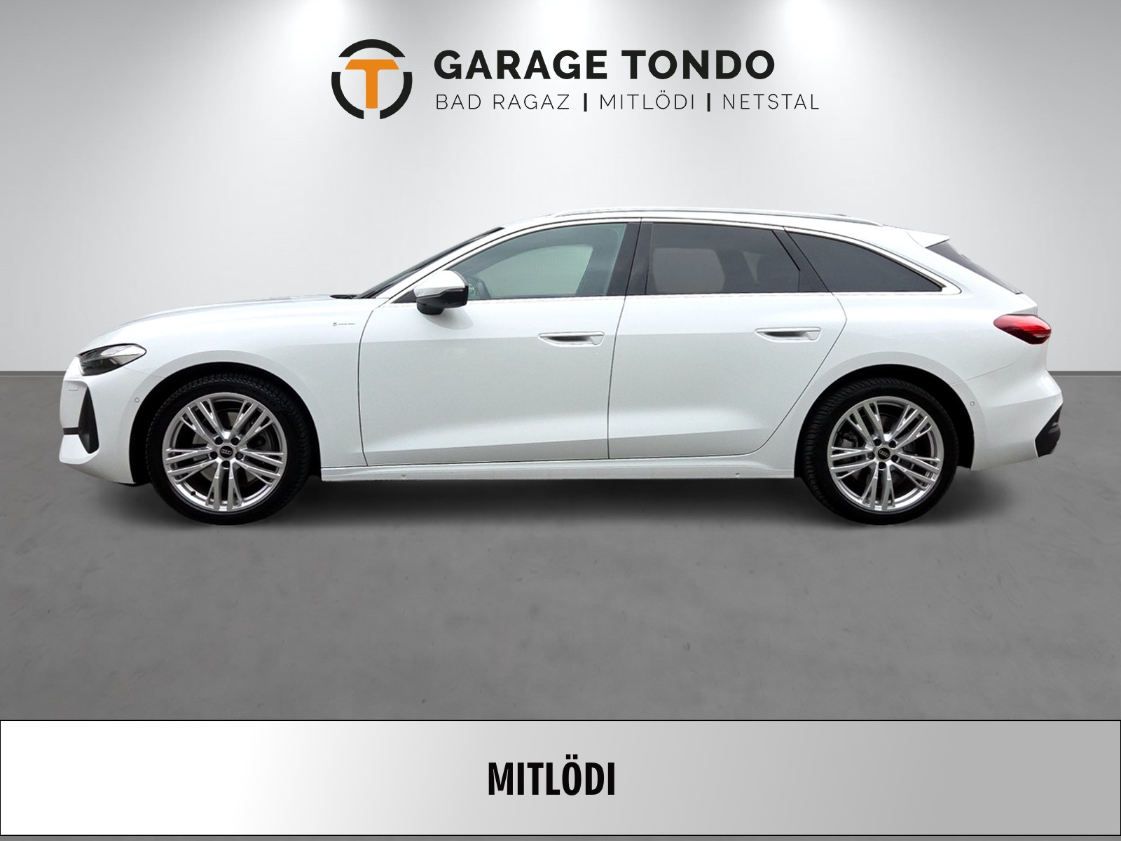 AUDI A5 Avant 2.0 TDI Attraction quattro S-Tronic-image-3