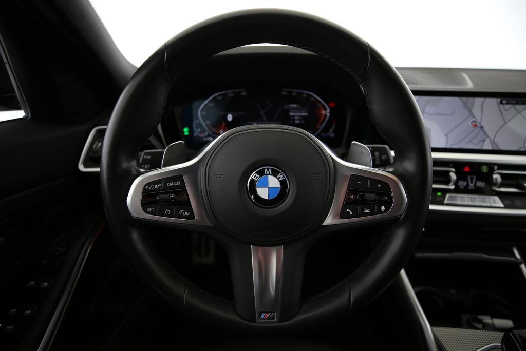 BMW 330i xDrive SAG Touring-image-4