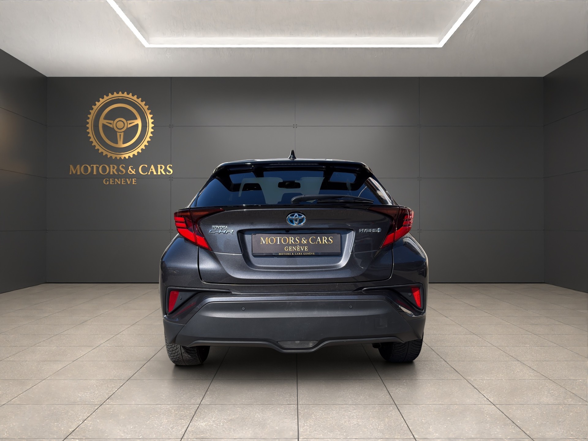 TOYOTA C-HR 1.8 HSD CVT Comfort-image-4
