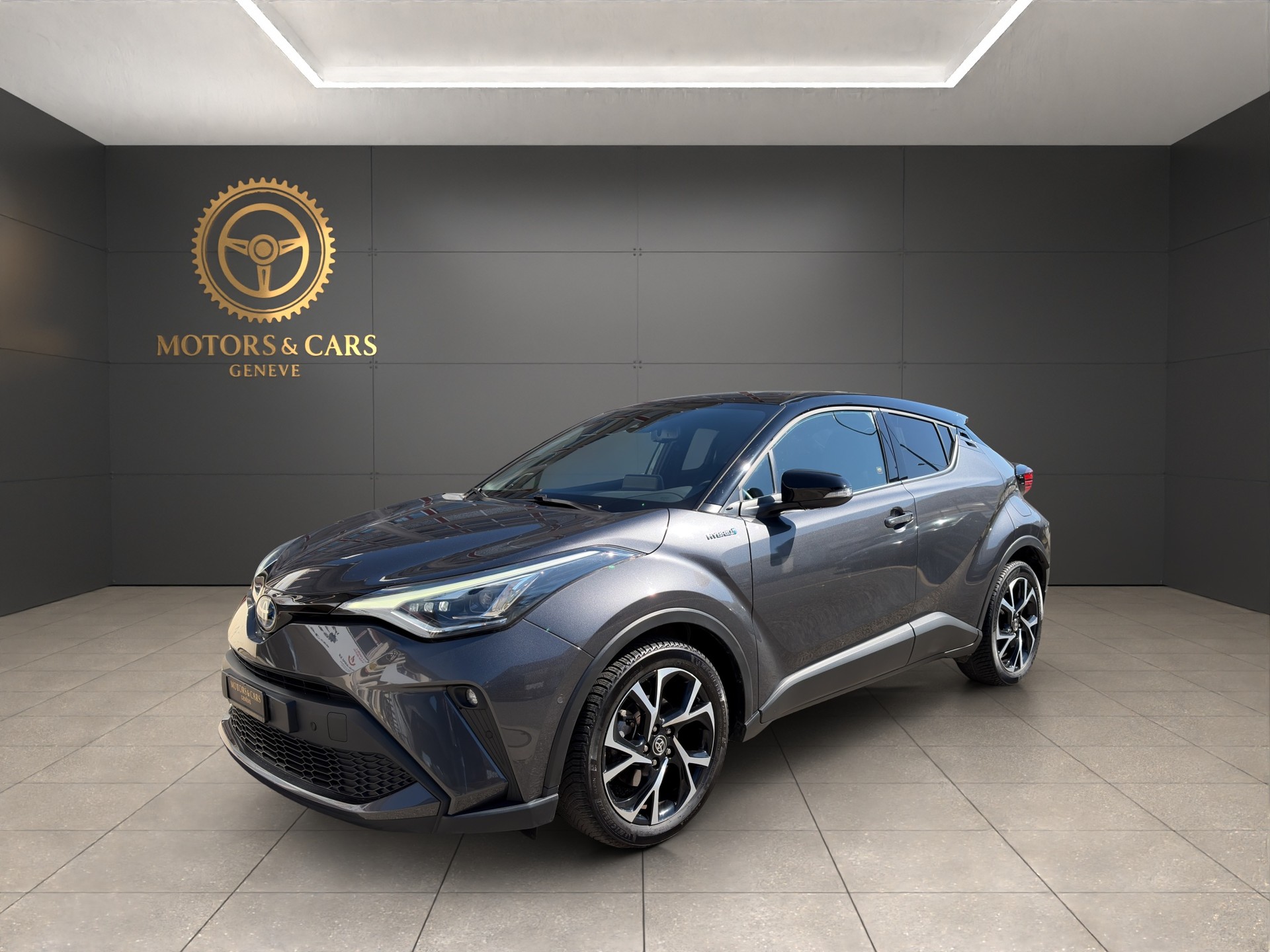 TOYOTA C-HR 1.8 HSD CVT Comfort-image-0