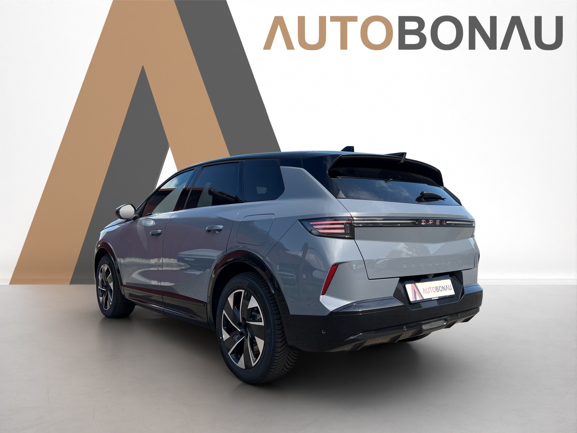 OPEL Grandland-e GS Anhängerkupplung-showroom-element-2