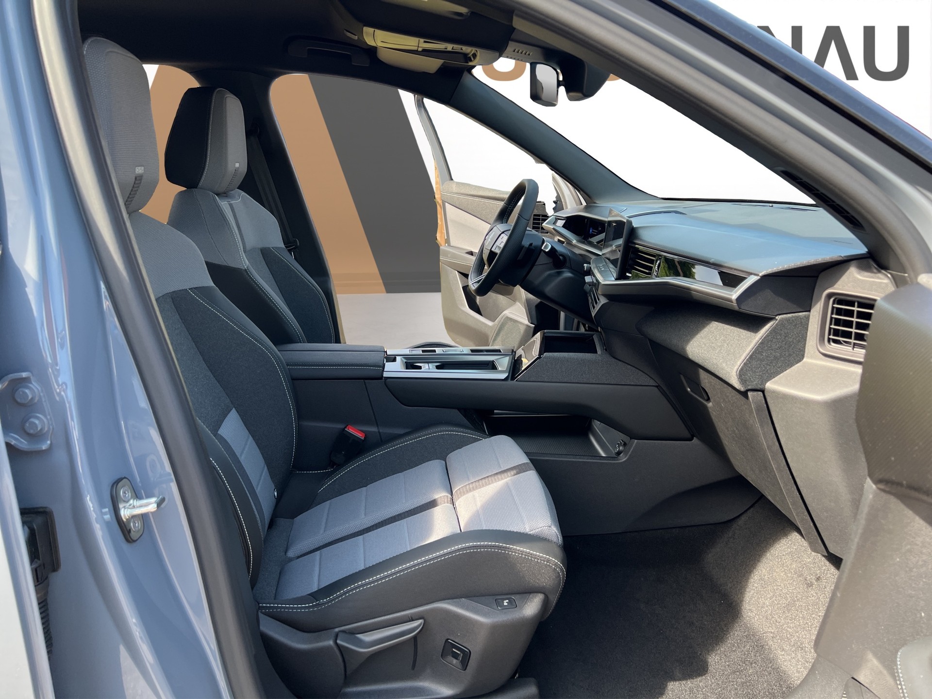 OPEL Grandland-e GS Anhängerkupplung-image-12