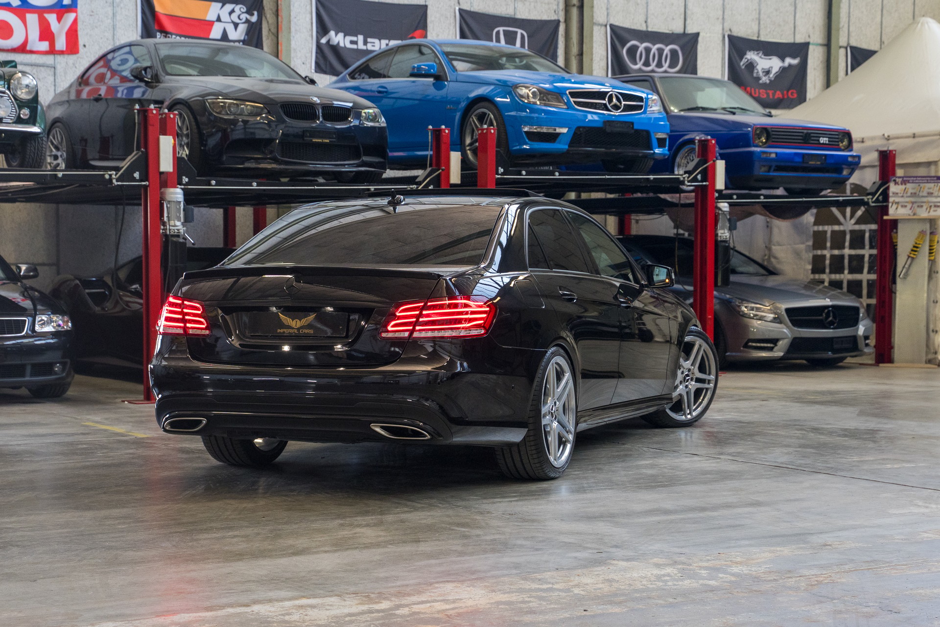 MERCEDES-BENZ E 350 BlueTEC Avantgarde 4Matic 7G-Tronic-image-4