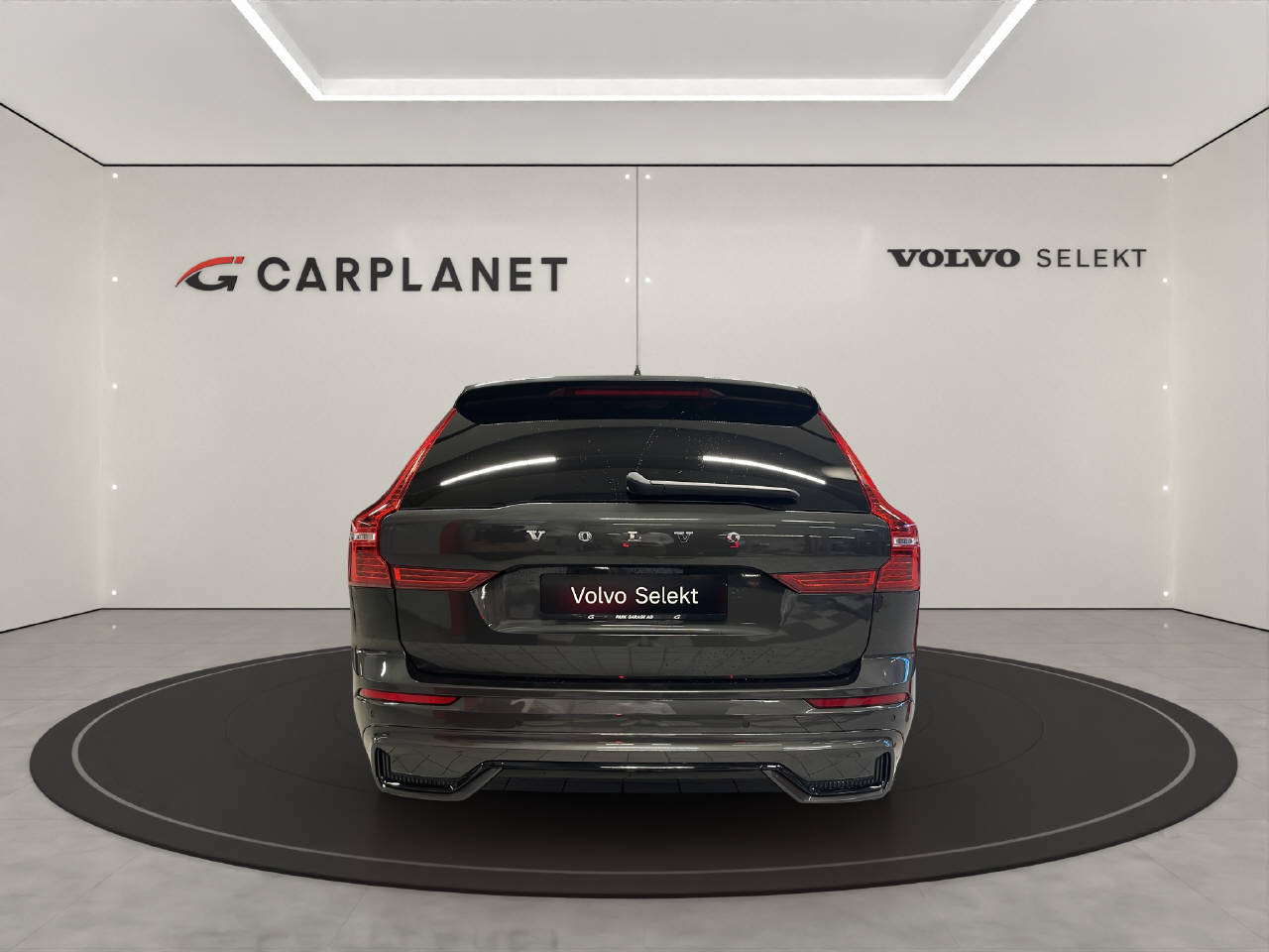 VOLVO XC60 2.0 T8 TE R-Design eAWD-image-4