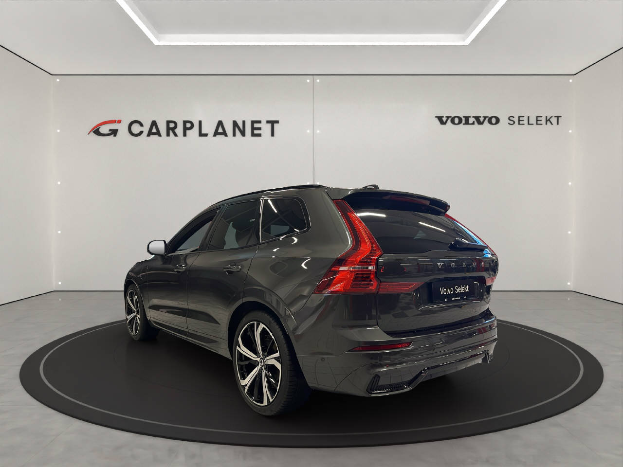 VOLVO XC60 2.0 T8 TE R-Design eAWD-image-3