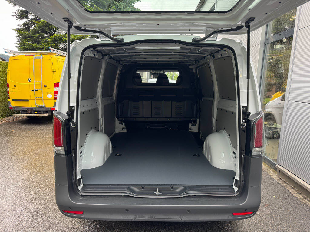 MERCEDES-BENZ eVito 129 Kasten Worker lang 90 kWh-image-3
