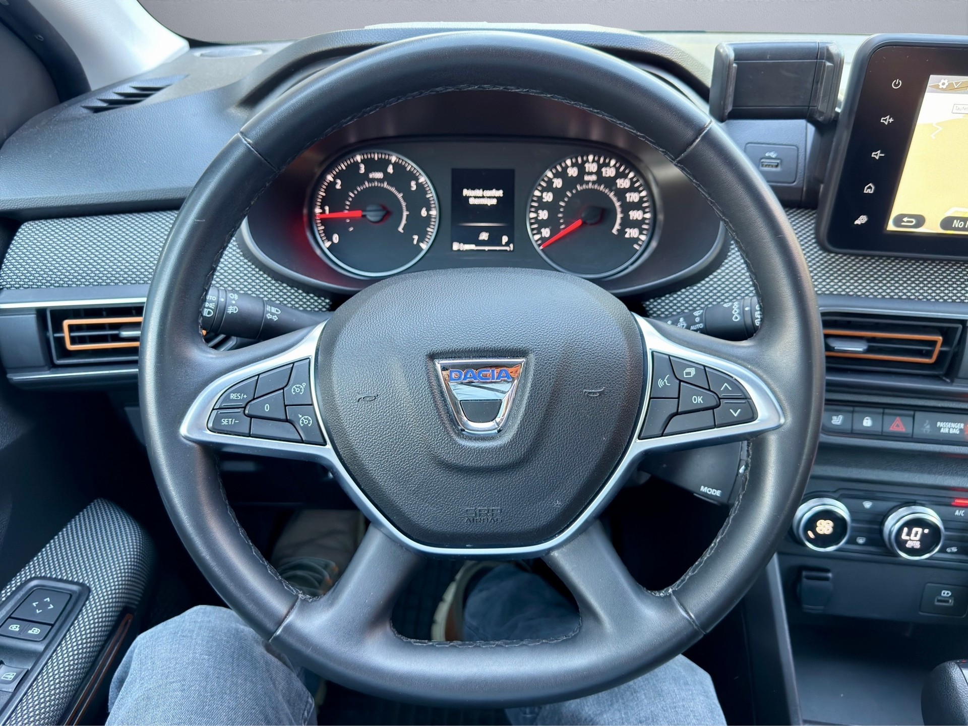 DACIA Sandero Stepway TCe 90 Swiss Edition Automat-image-16