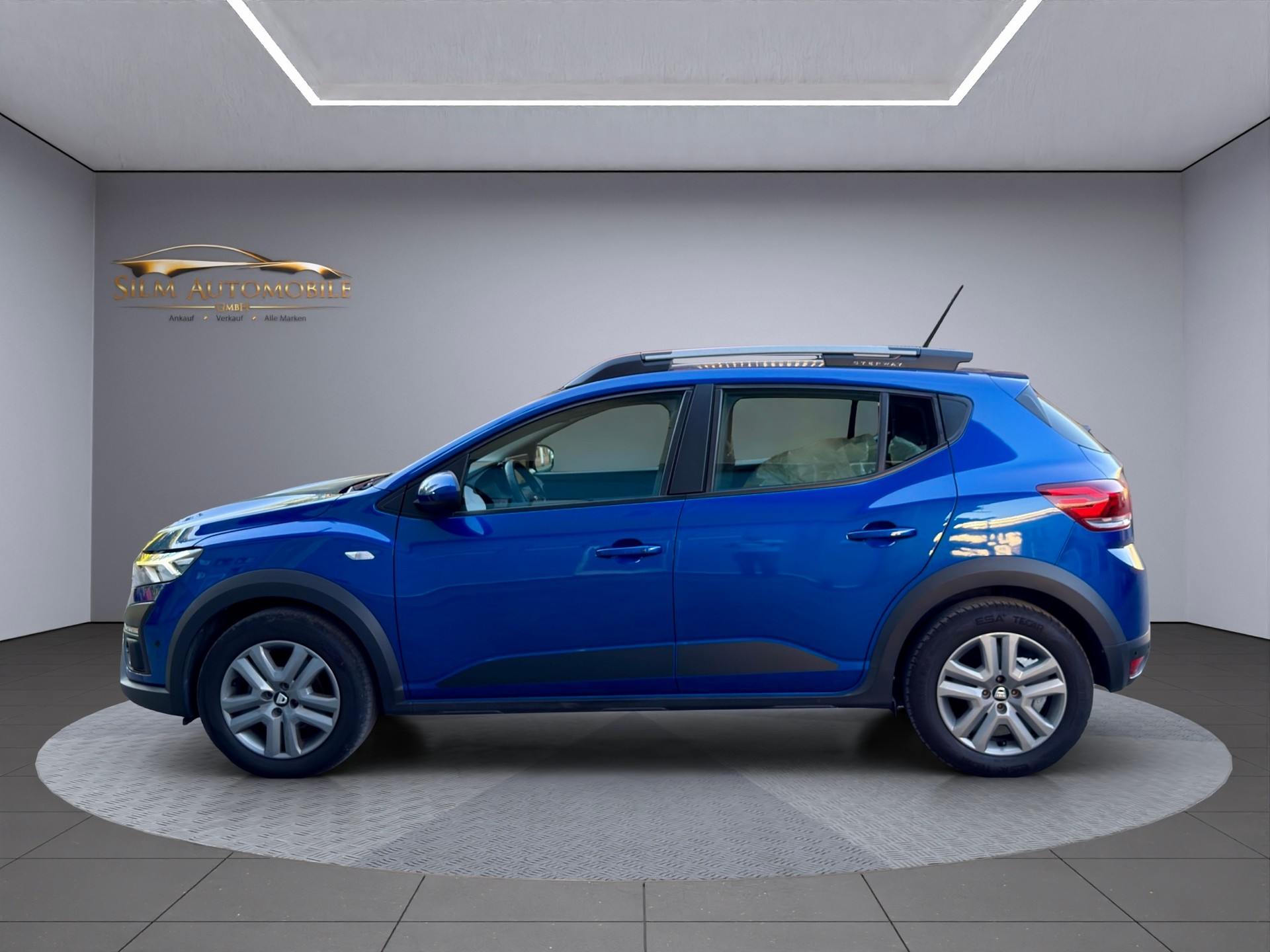 DACIA Sandero Stepway TCe 90 Swiss Edition Automat-showroom-element-3