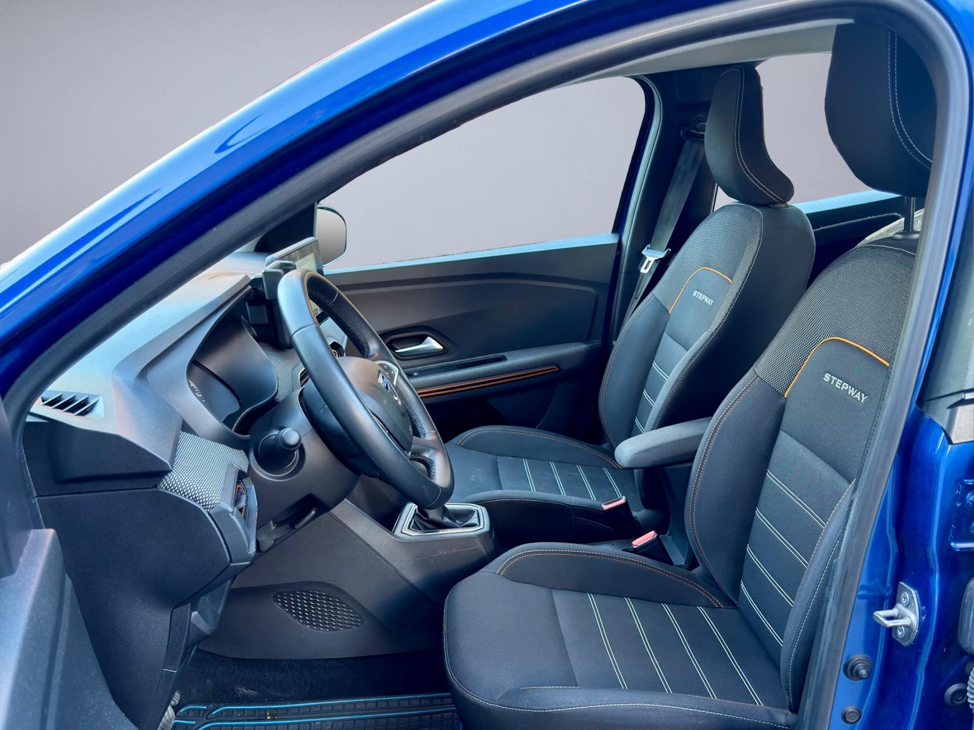 DACIA Sandero Stepway TCe 90 Swiss Edition Automat-image-8