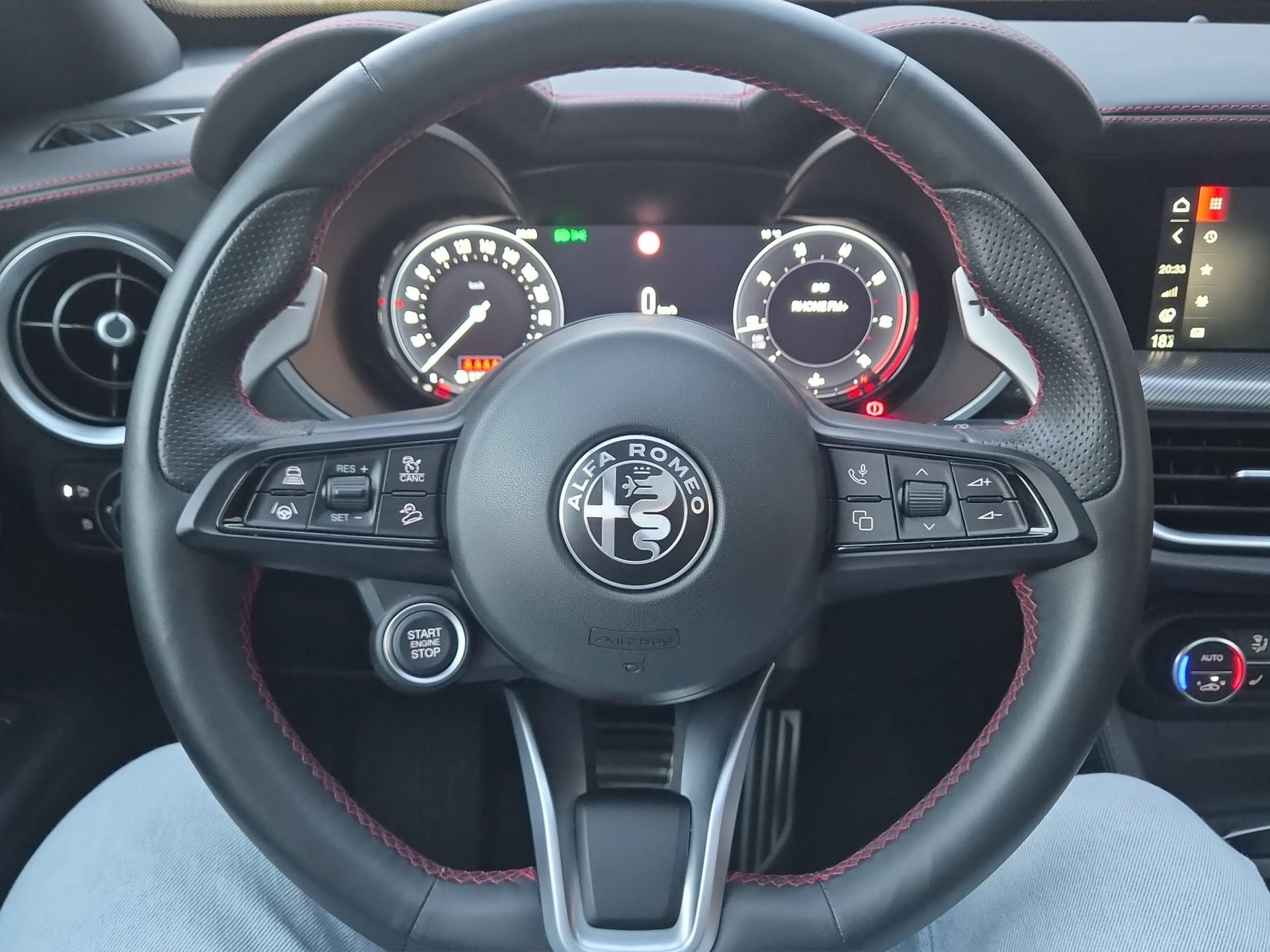 ALFA ROMEO Stelvio 2.0 Competizione Pack Sky Q4 AT8-image-6