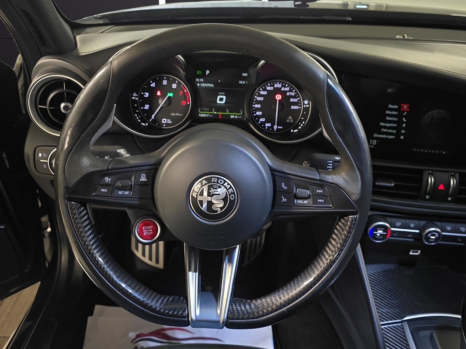 ALFA ROMEO Giulia 2.9 V6 Quadrifoglio Automatic-image-11