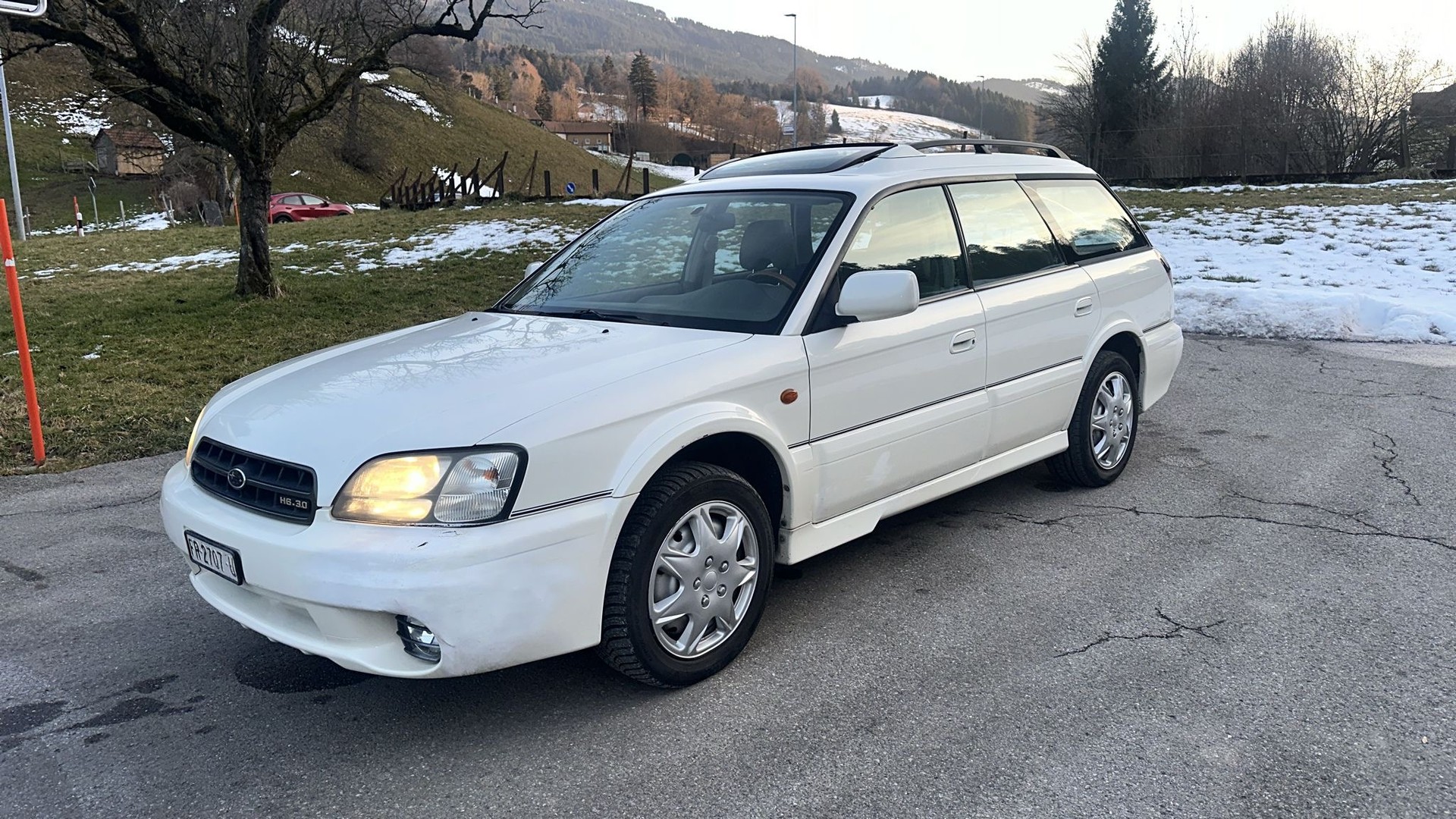 SUBARU Outback H6 3.0-image-0