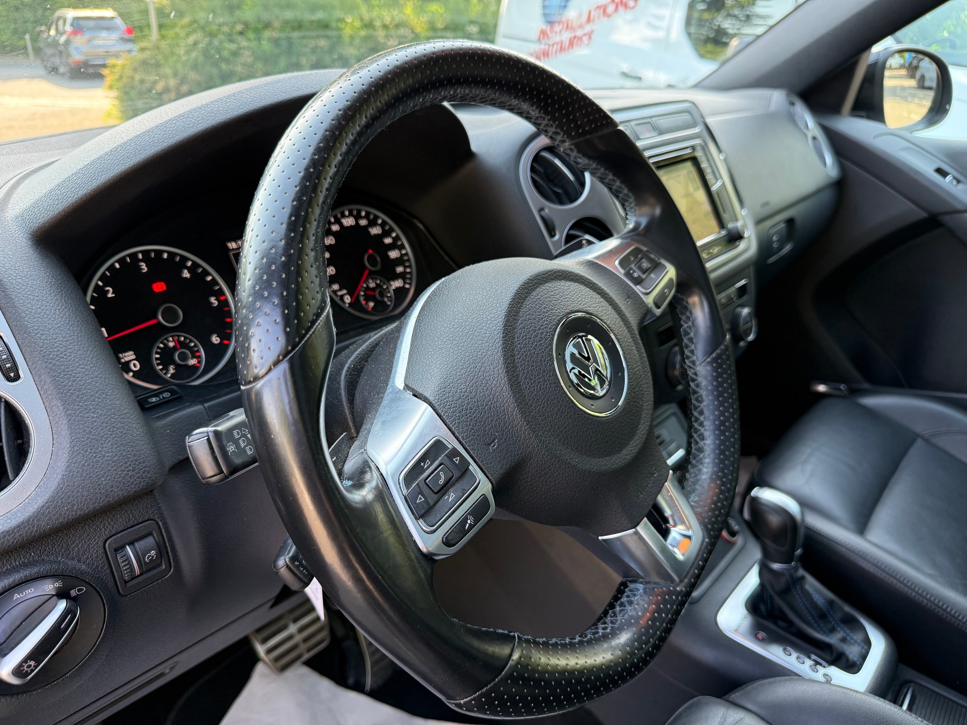 VW Tiguan 2.0 TDI Cityscape 4Motion DSG-image-11