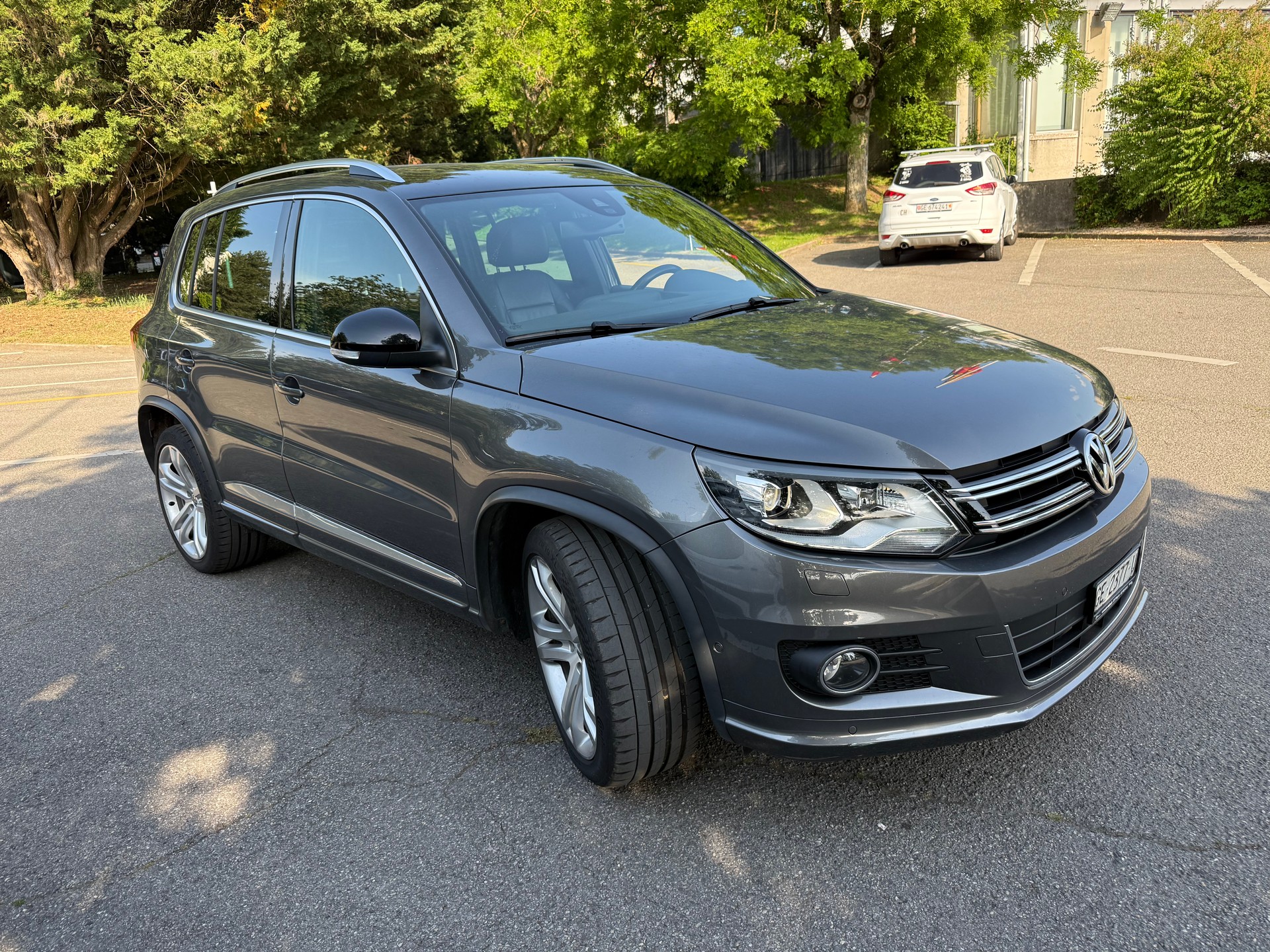 VW Tiguan 2.0 TDI Cityscape 4Motion DSG-showroom-element-3