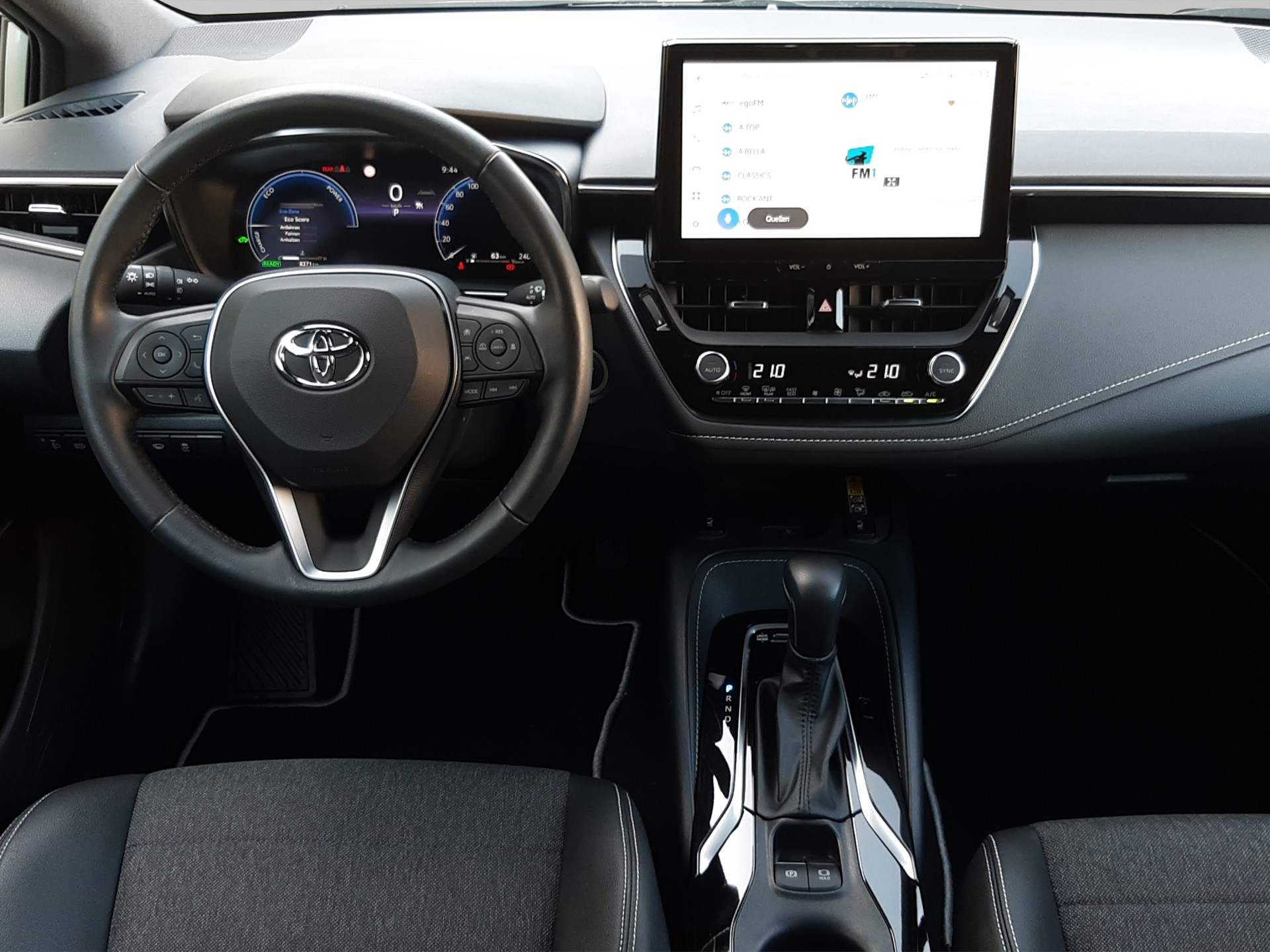TOYOTA Corolla 1.8 HSD Trend-image-11