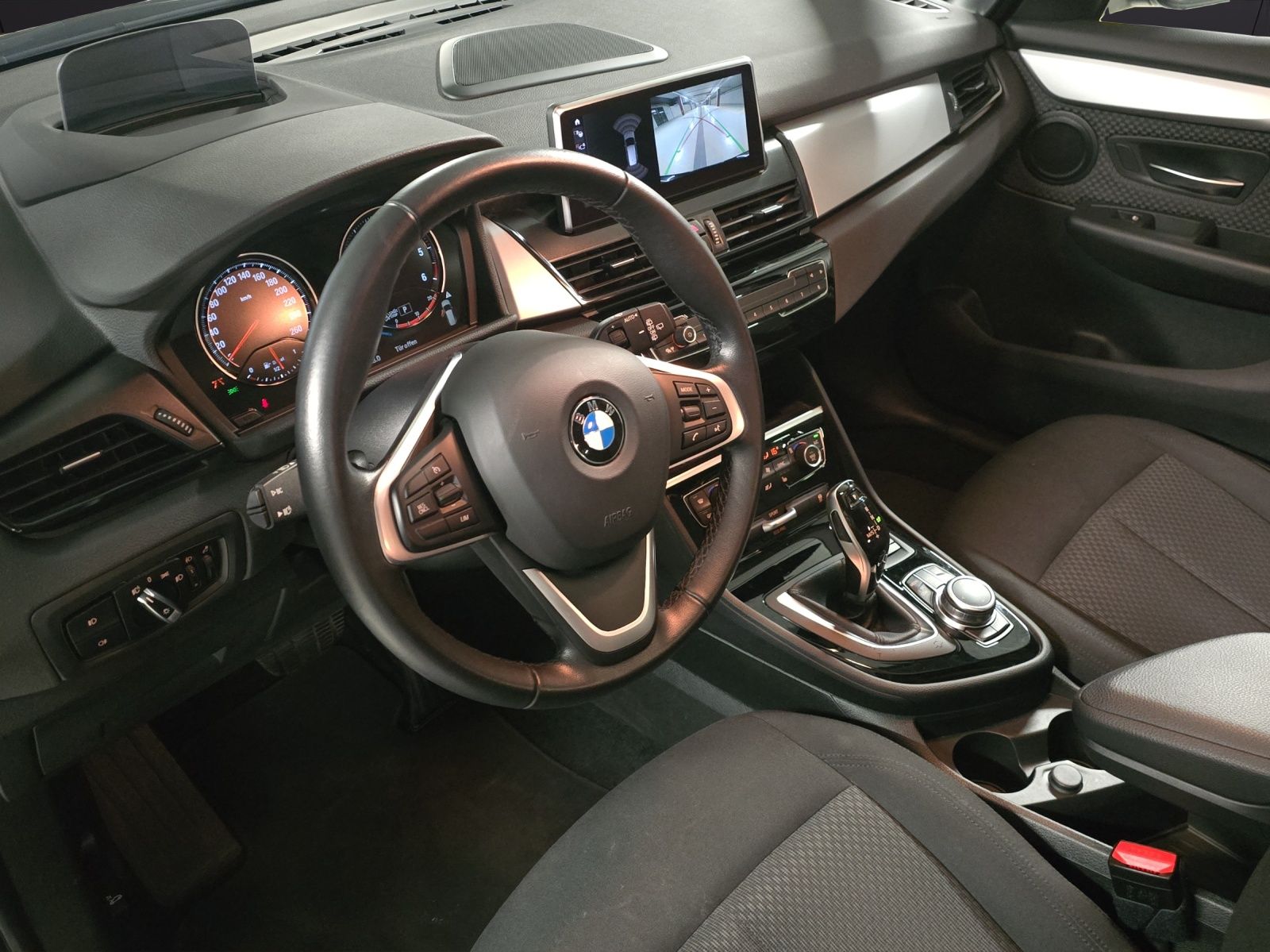 BMW 218 Gran Tourer 218d xDrive Gran Tourer Steptronic Travel Edition-image-9
