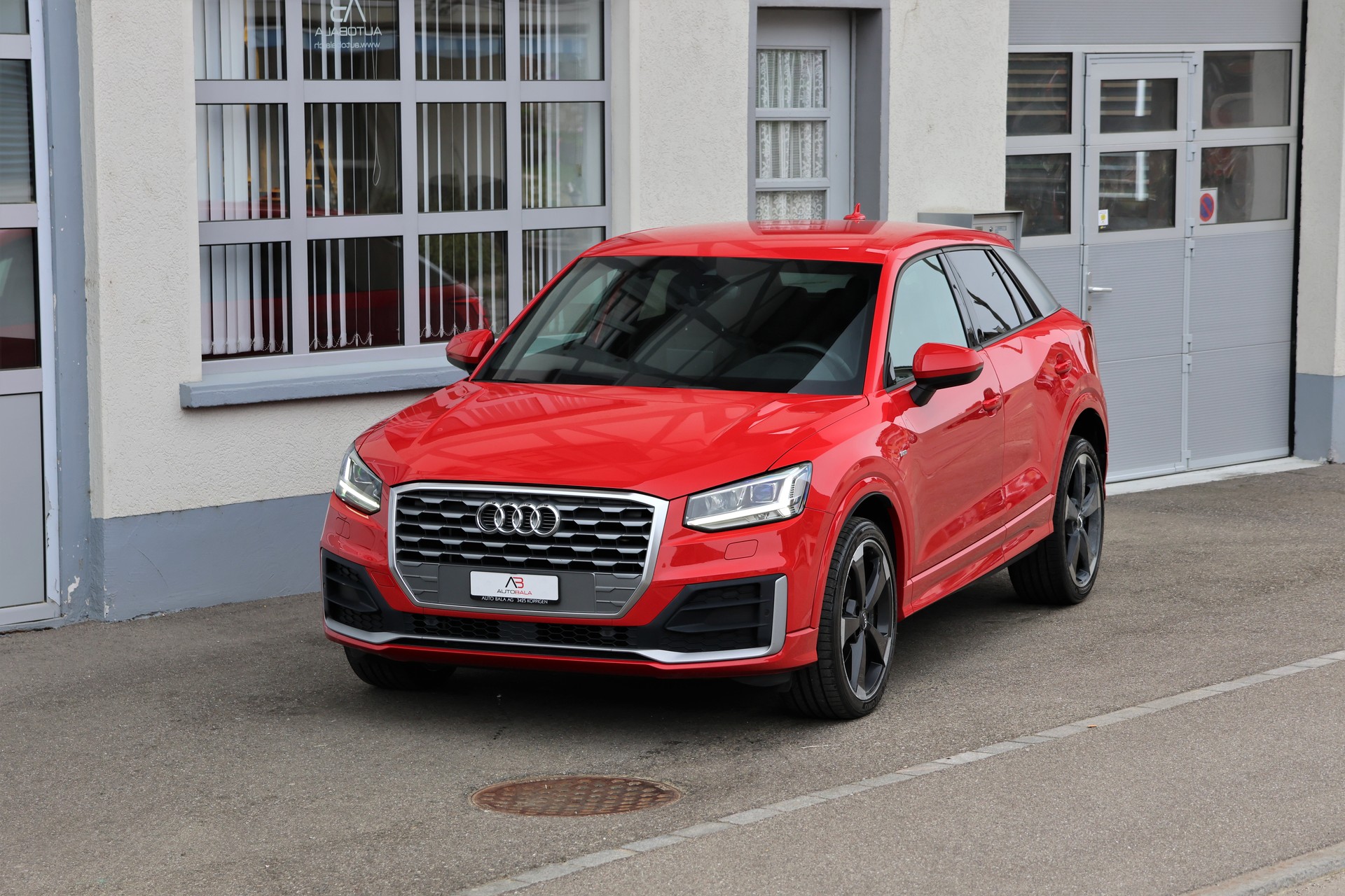 AUDI Q2 1.4 TFSI sport S-tronic S-Line (CH)-image-0