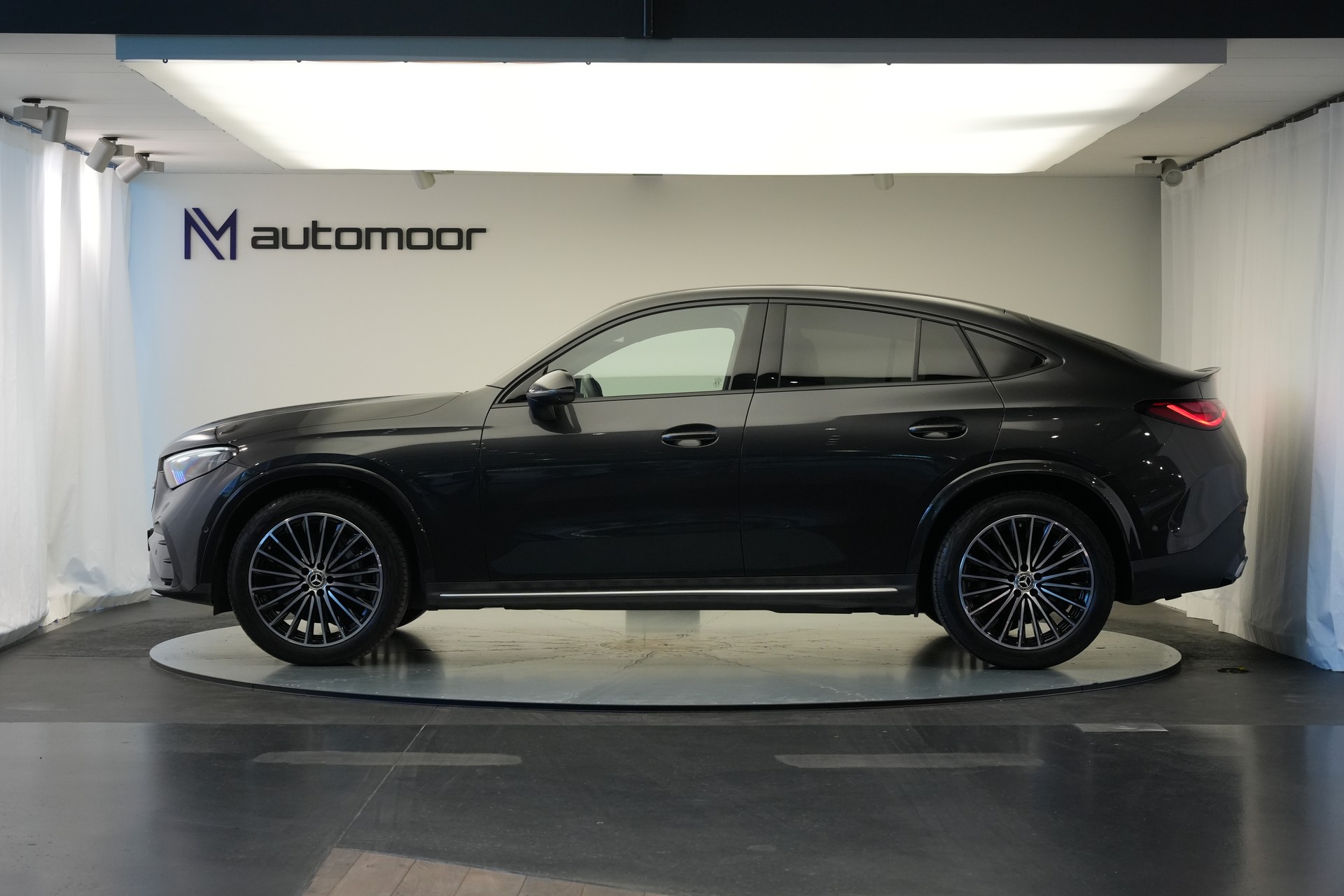 MERCEDES-BENZ GLC Coupé 220 d 4Matic 9G-Tronic *CH-Fahrzeug*-image-7