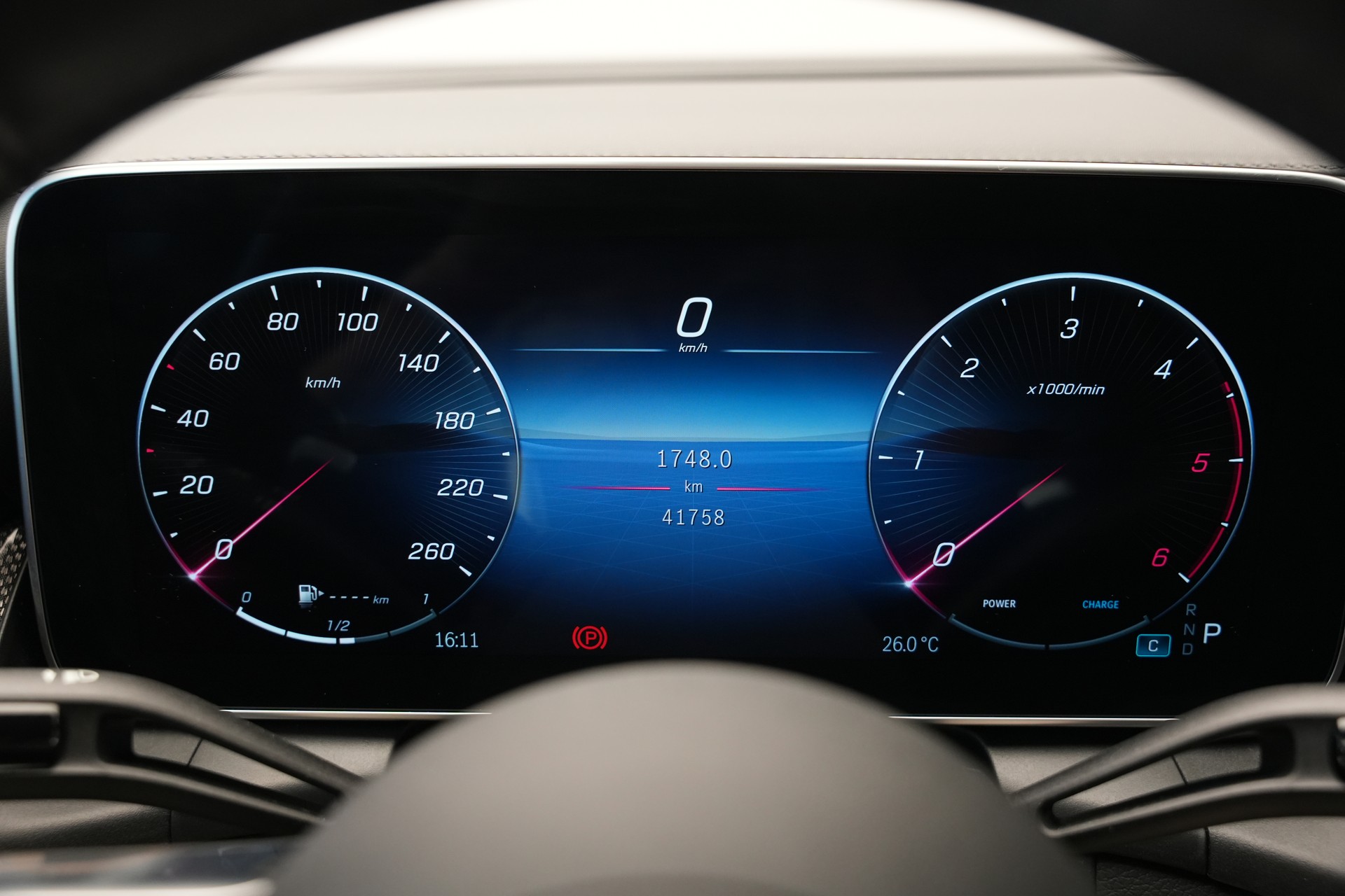 MERCEDES-BENZ GLC Coupé 220 d 4Matic 9G-Tronic *CH-Fahrzeug*-image-40