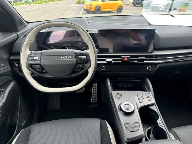 KIA Sportage 1.6 T-GDi PHEV GT-Line-image-8