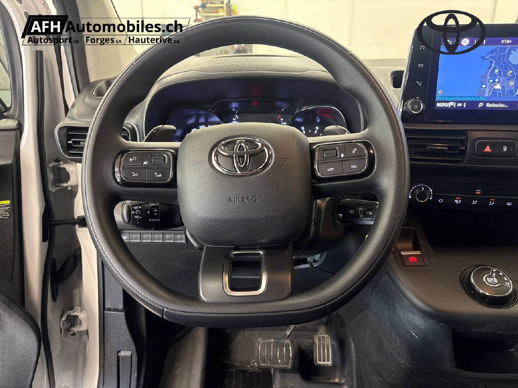 TOYOTA Proace City Van 1.5D ActM-image-13