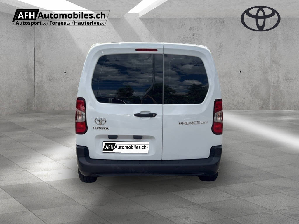 TOYOTA Proace City Van 1.5D ActM-image-7