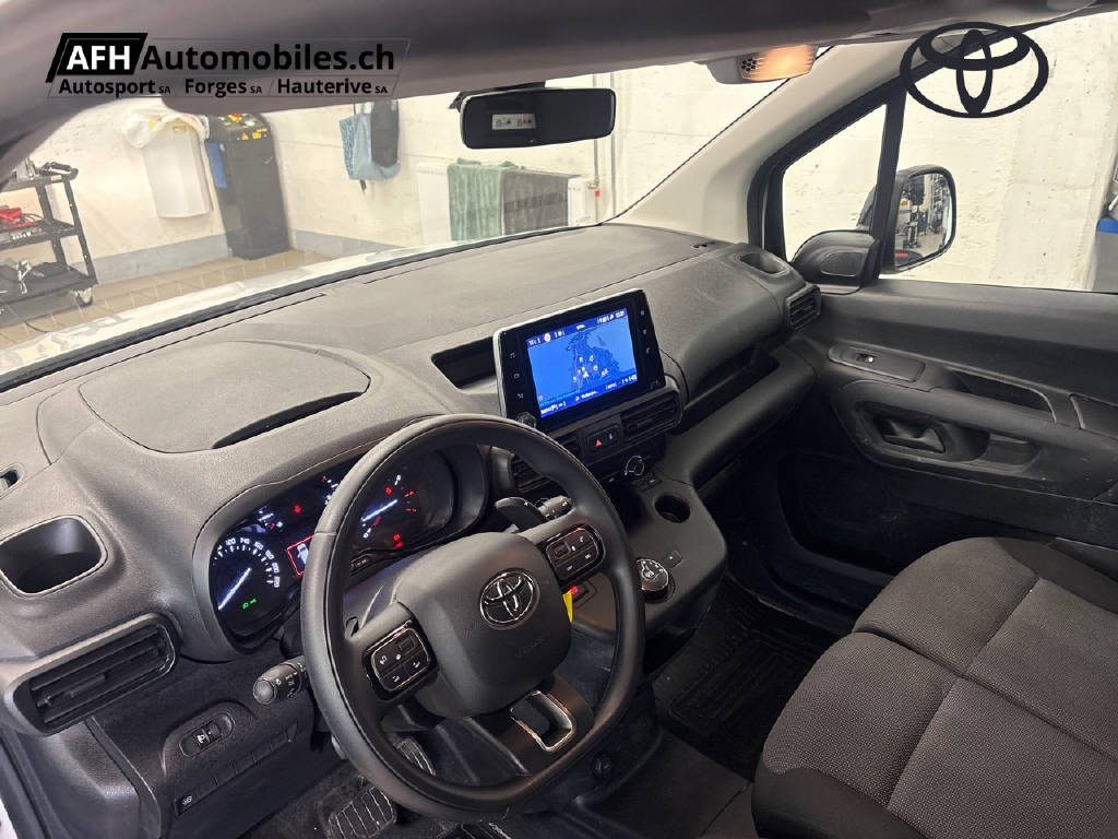 TOYOTA Proace City Van 1.5D ActM-image-10