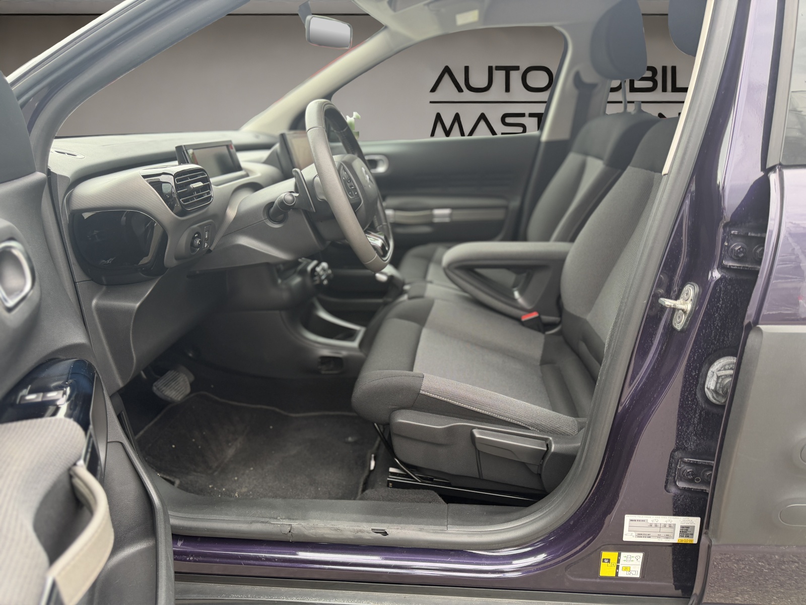CITROEN C4 Cactus 1.2 e-VTi Feel ETG-image-8