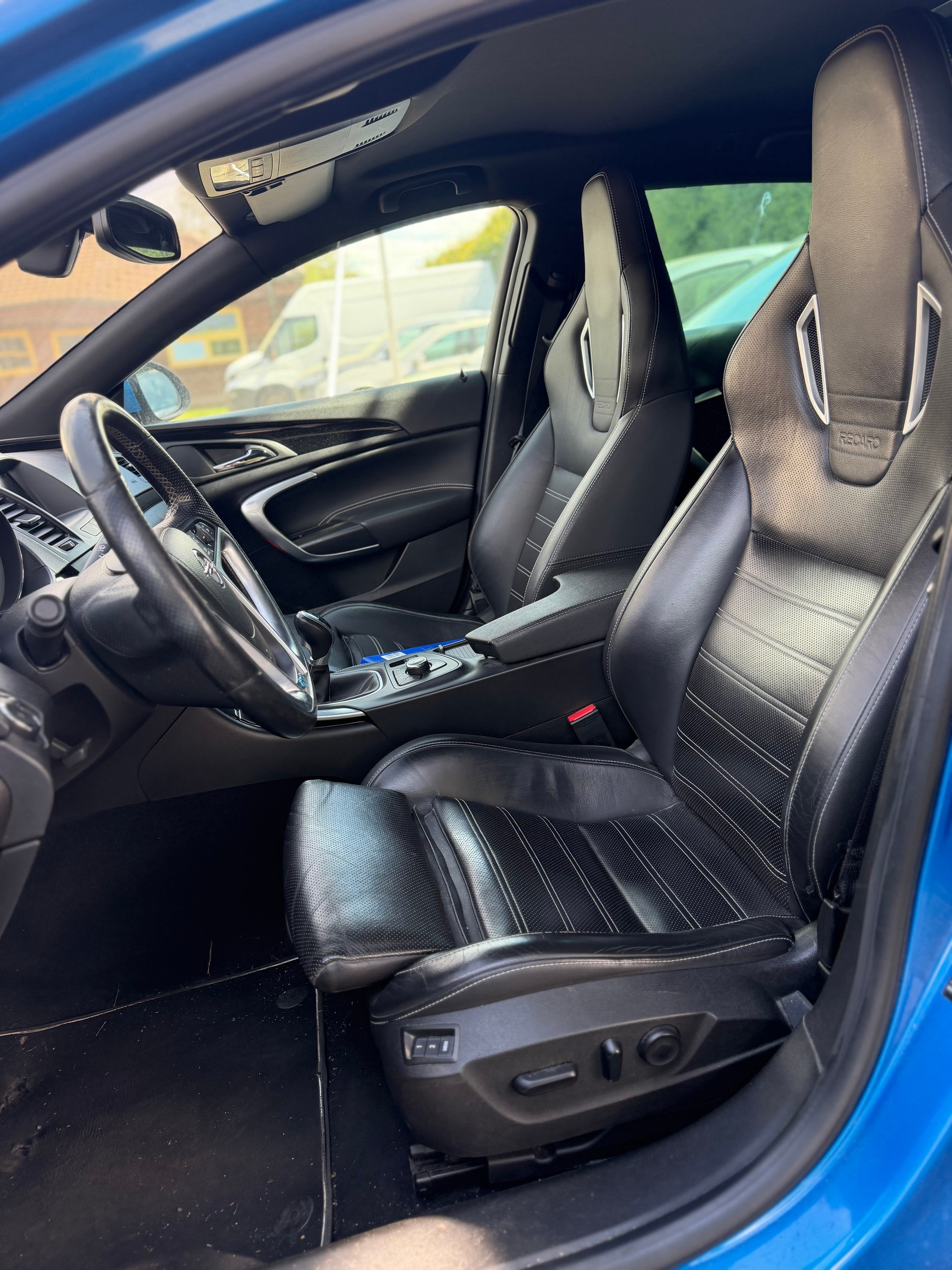 OPEL Insignia Sports Tourer 2.8 Turbo OPC 4WD-image-12