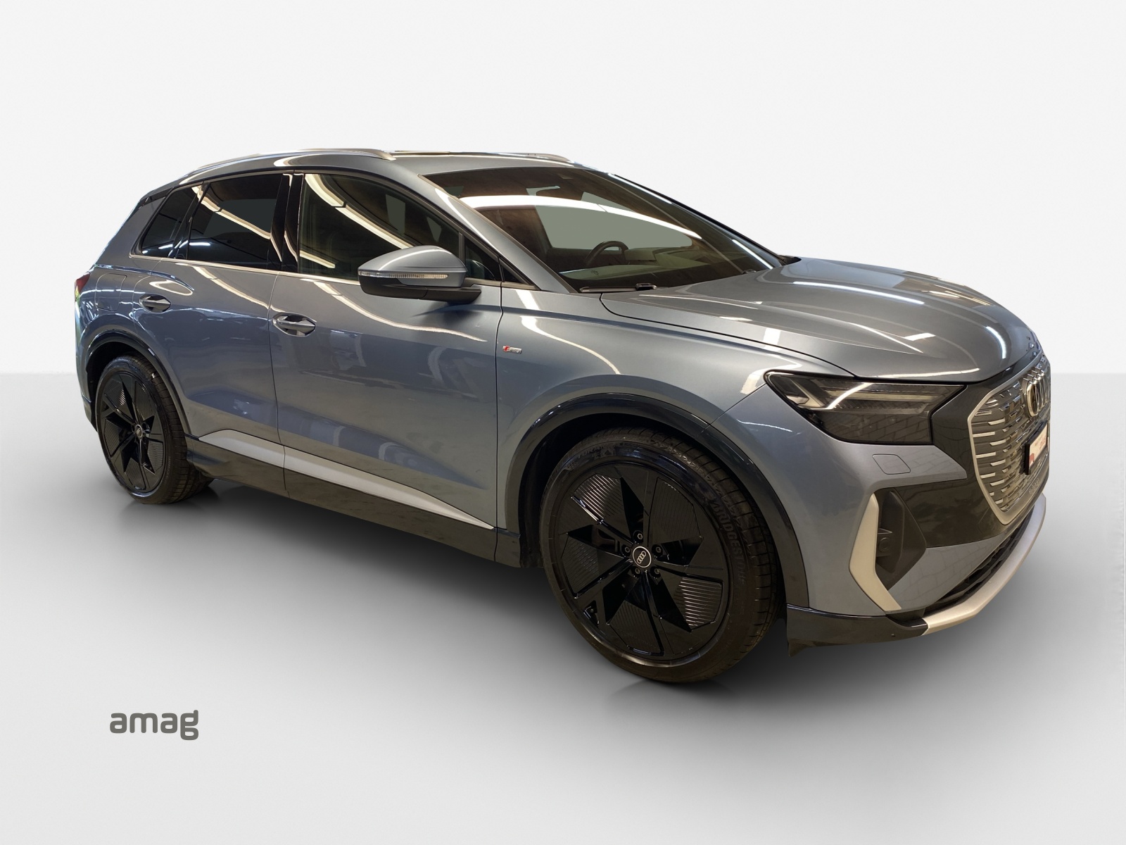 AUDI Q4 e-tron 50 quattro-image-6