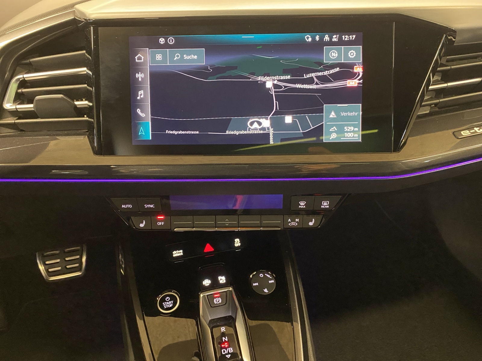 AUDI Q4 e-tron 50 quattro-image-11