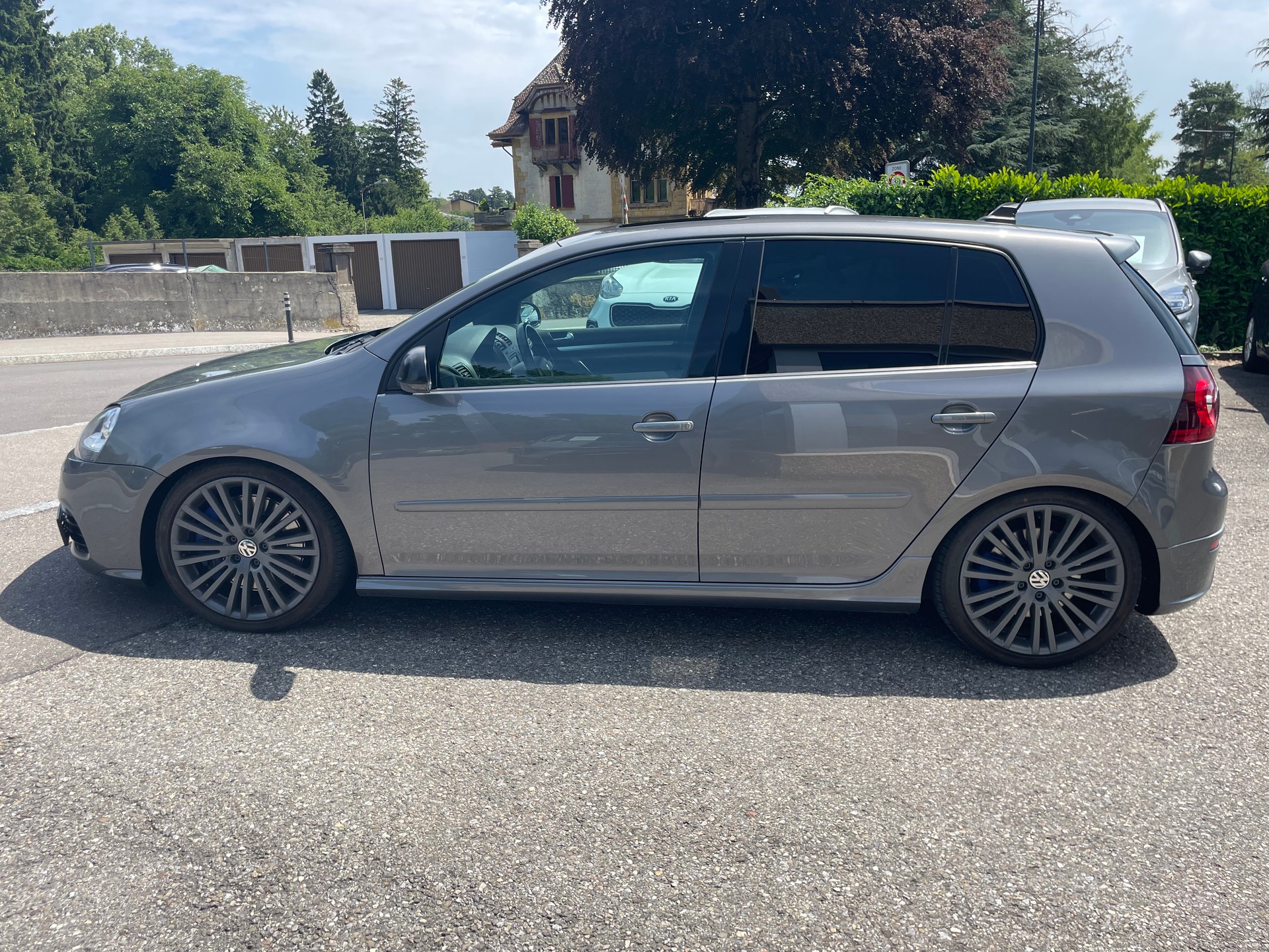 VW Golf R32 4Motion-image-5