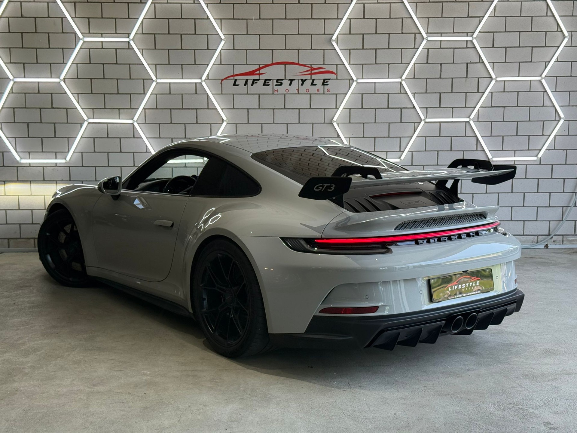 PORSCHE 911 GT3 PDK-image-2
