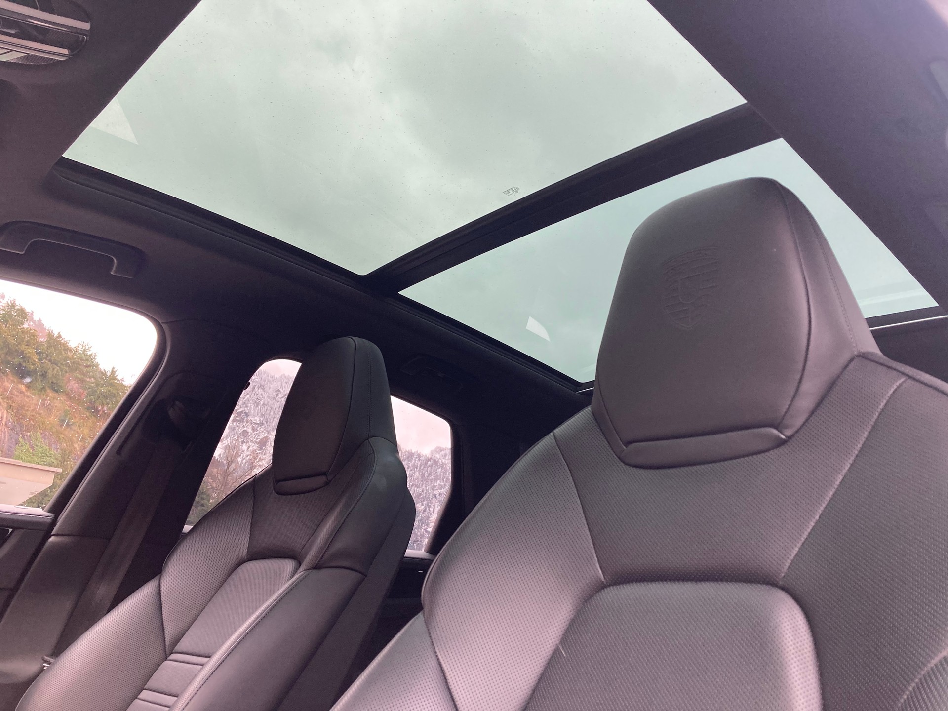 PORSCHE 3.0 V6 E-Hybrid-image-3