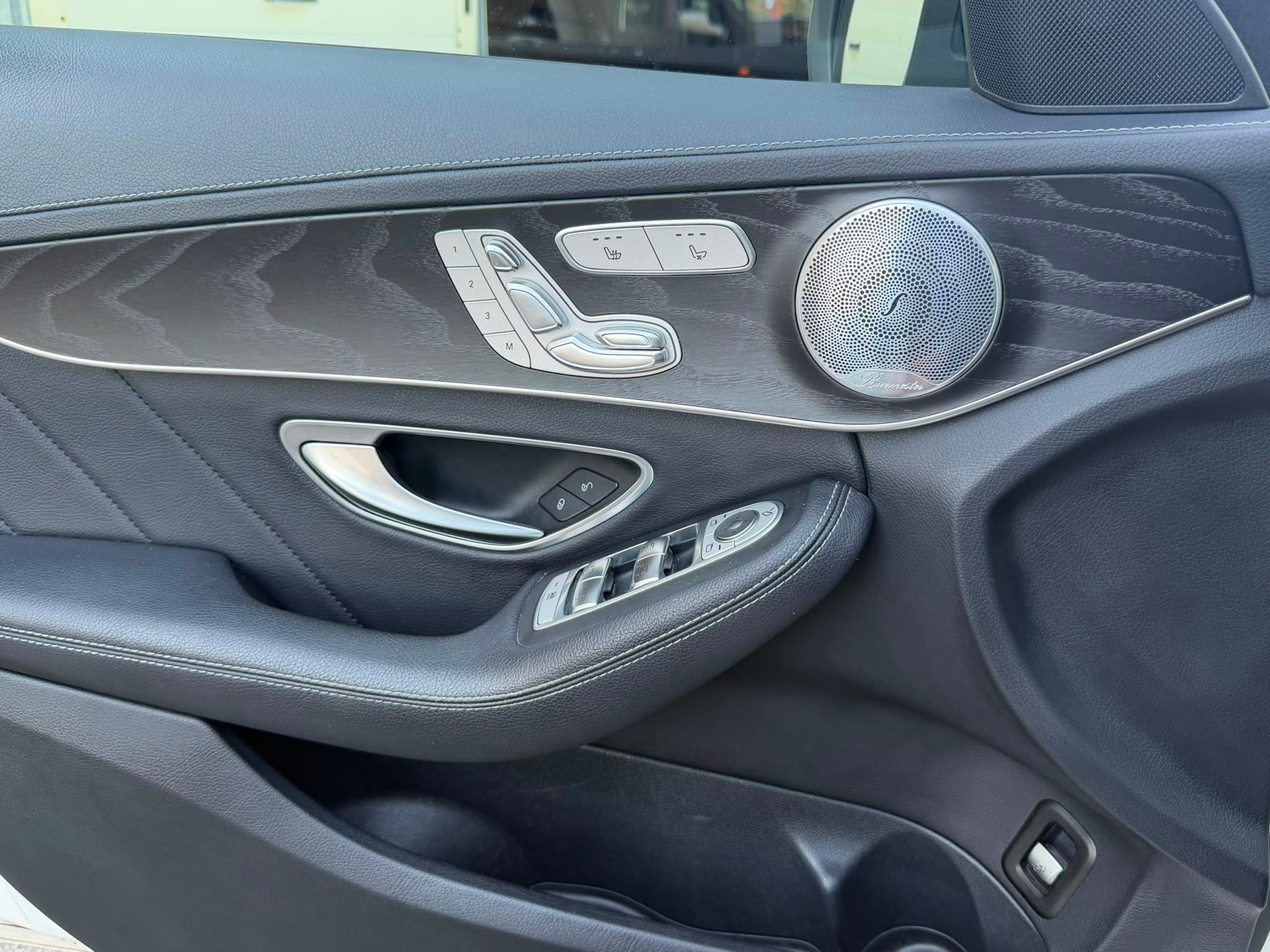 MERCEDES-BENZ C 200 AMG Line 4matic Kombi-image-6