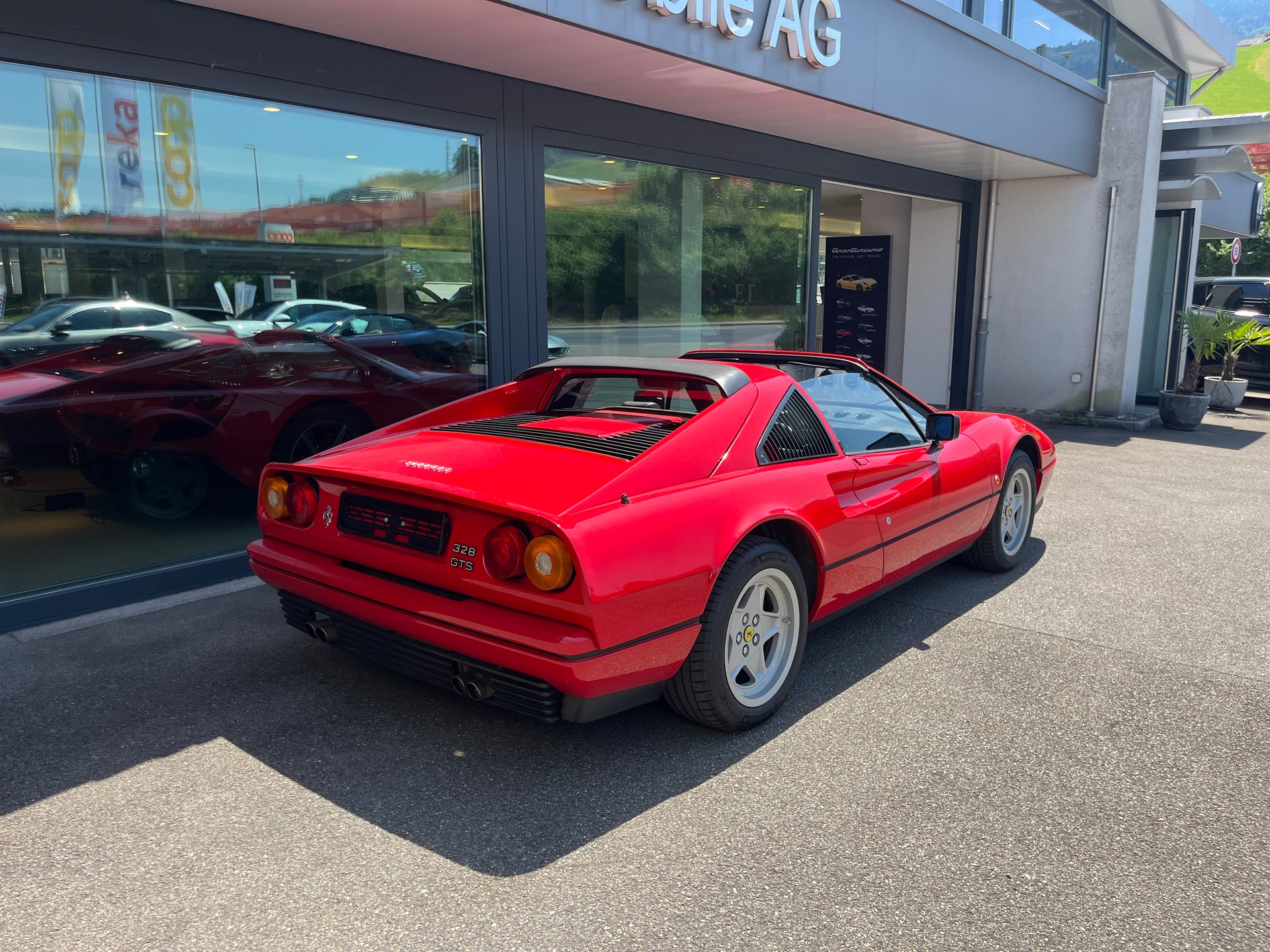 FERRARI 328 GTS-image-3