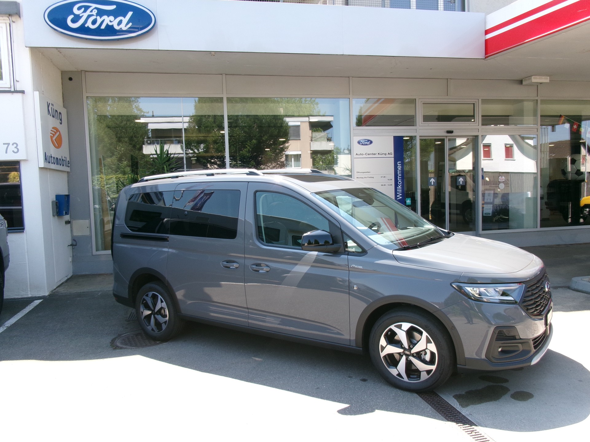 FORD Grand Tourneo Connect 1.5 PHEV Active Automat-image-8