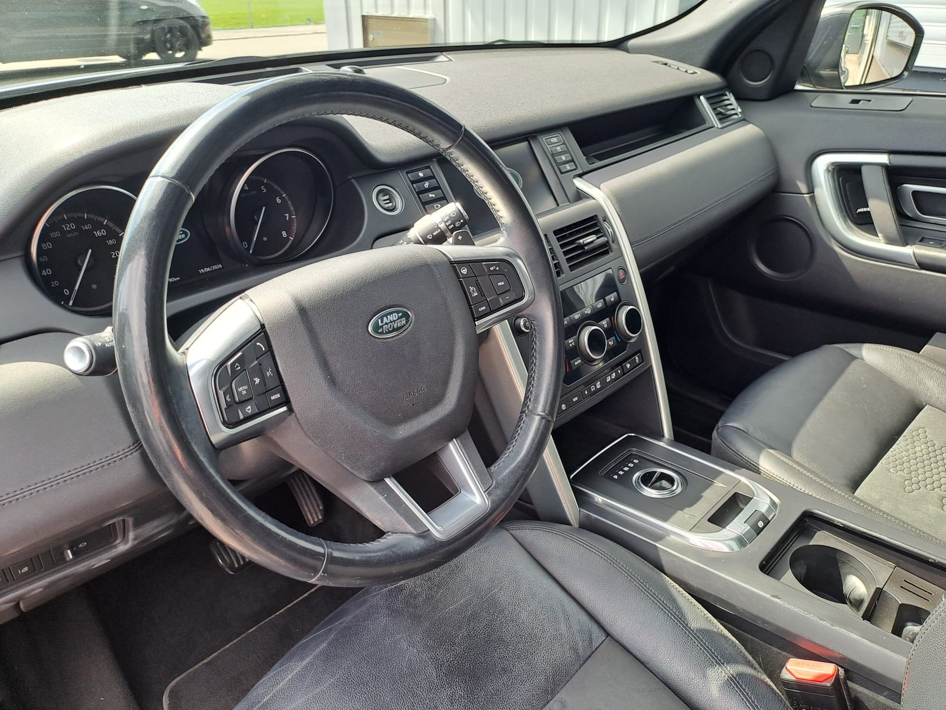LAND ROVER Discovery Sport 2.0 Si4 SE AT9 inkl. AHK 2000kg-image-11