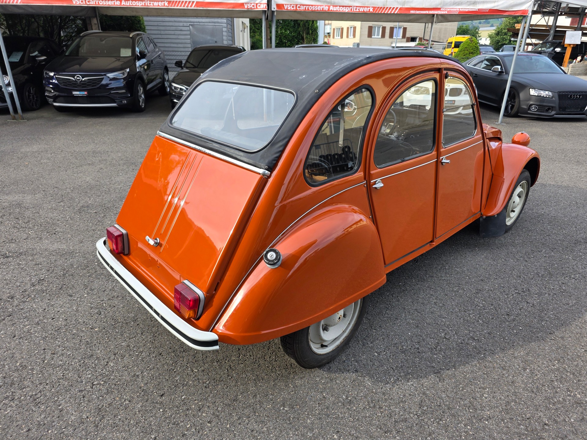 CITROEN 2CV6 Spécial (Club)-image-4