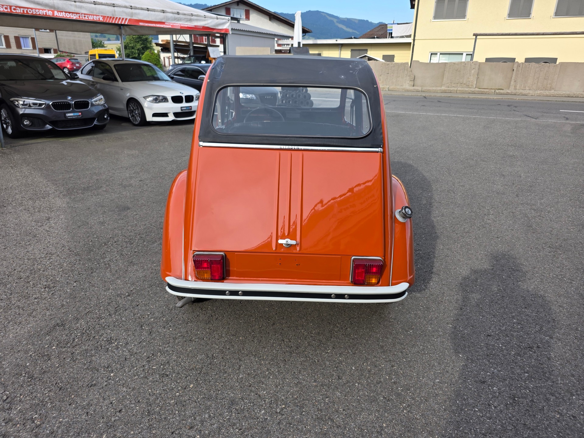 CITROEN 2CV6 Spécial (Club)-image-5