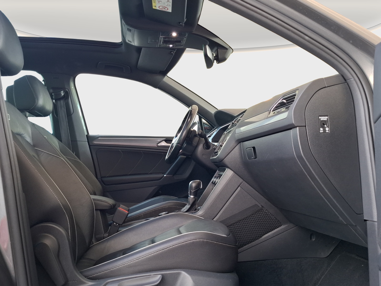 VW Tiguan 2.0TSI R Line Highline 4Motion DSG-image-9